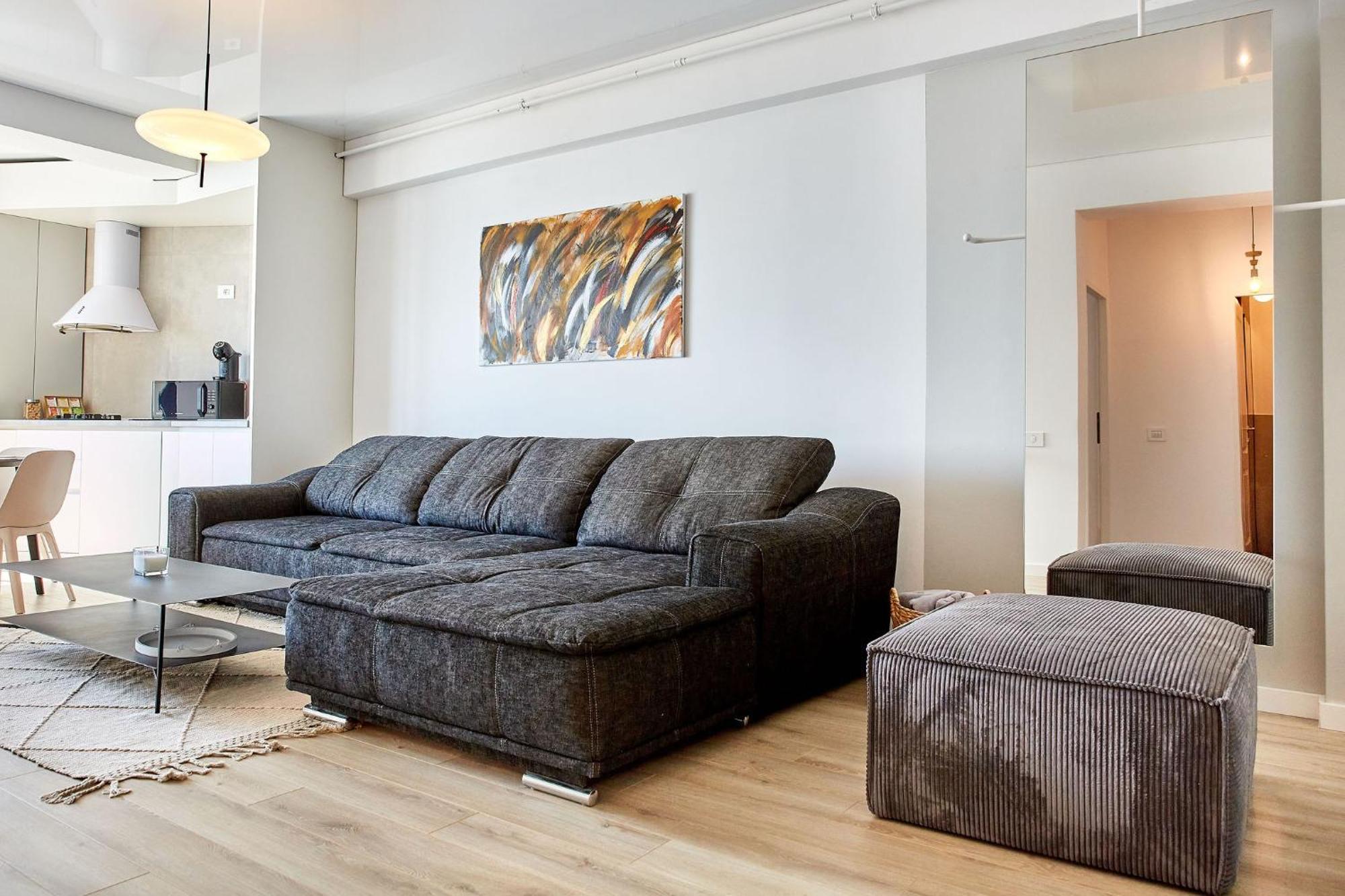 Apartamente By R S Navodari Bagian luar foto